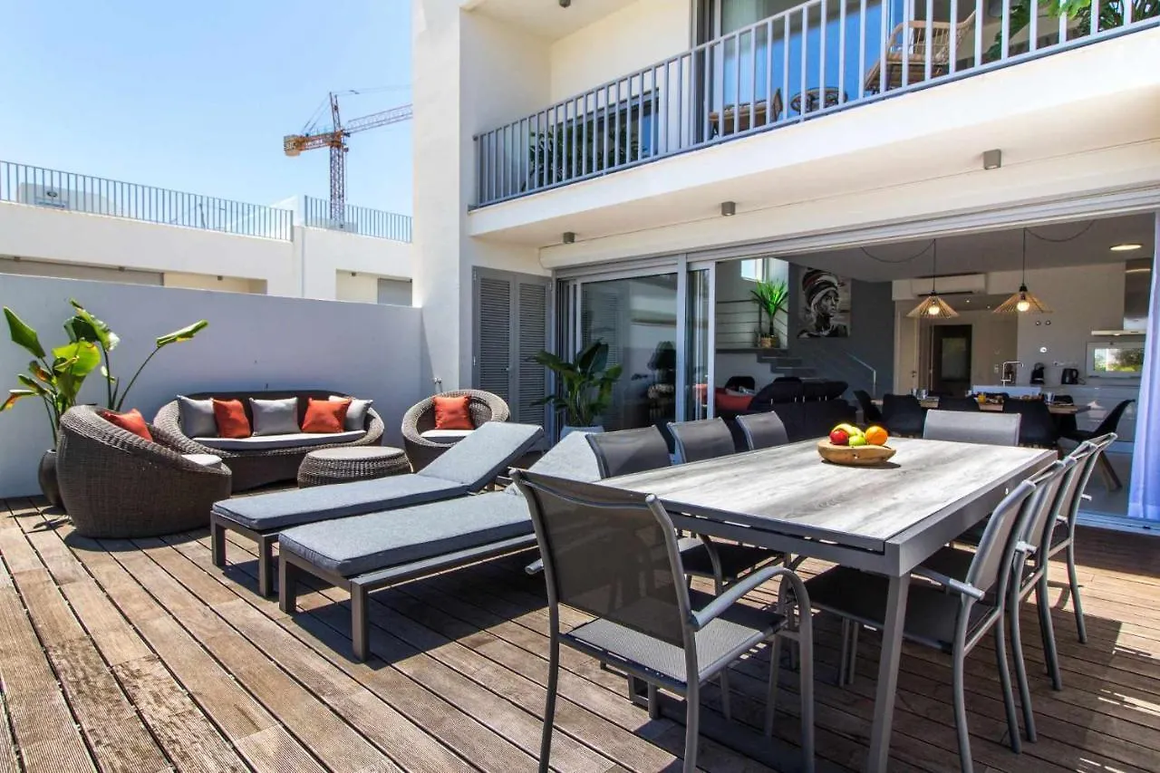 Villa Exotic House By Stay-Ici, Algarve Holiday Rental Albufeira